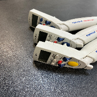 Eppendorf Research Pro Pipettes x3 image 2